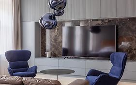 Luxury Smart Home Apartment In Vilnius Old Town, Sleep On Haestens